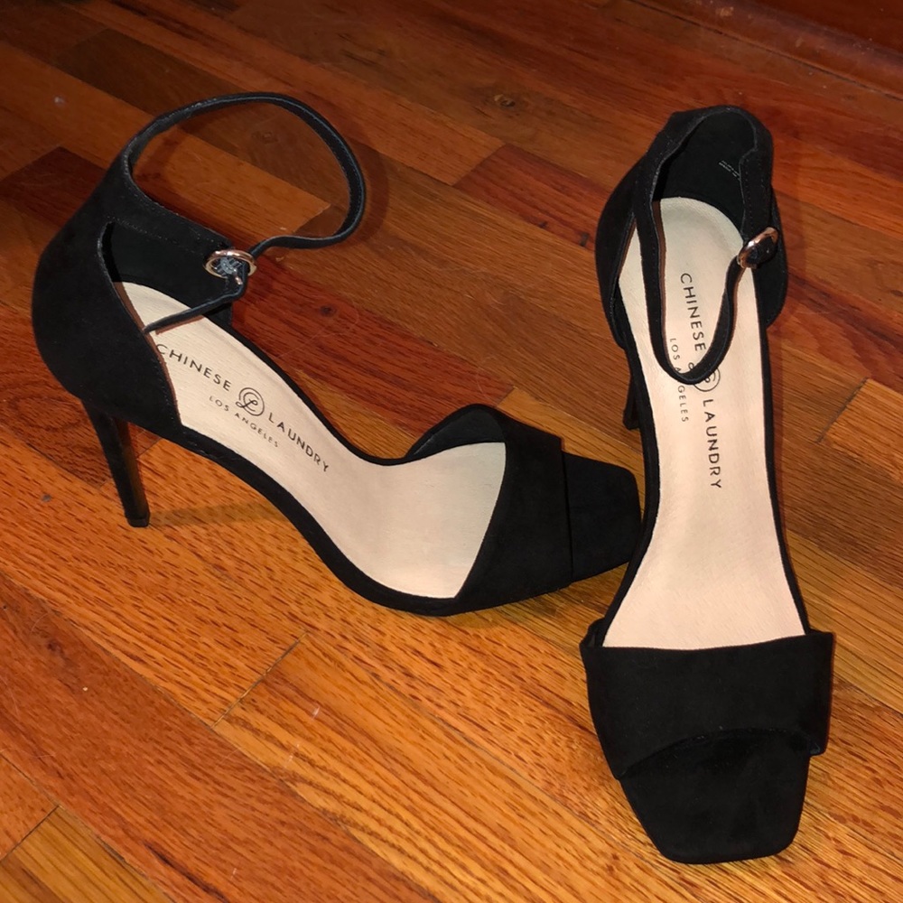 Chinese Laundry Black Strappy Heel